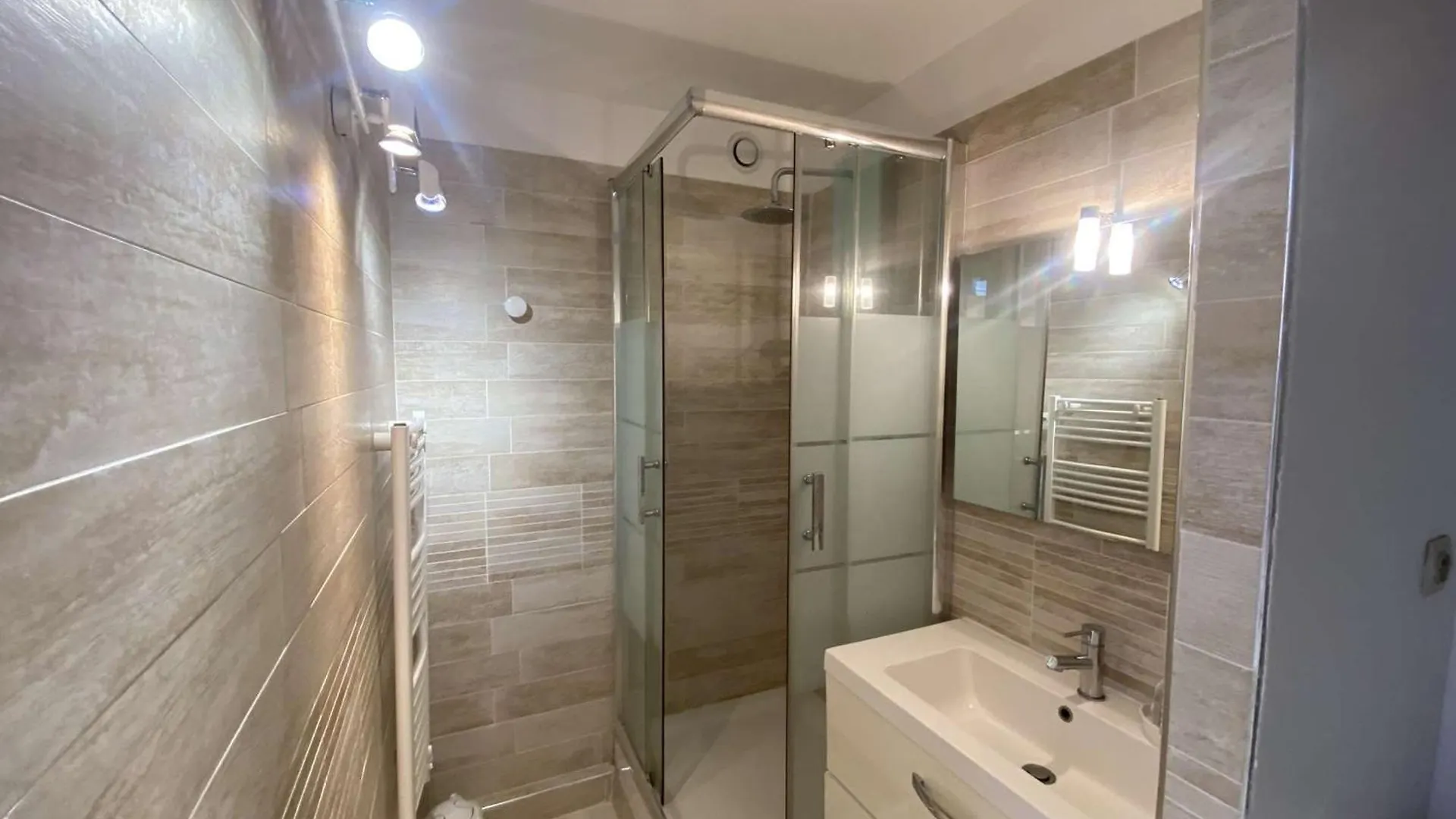 Appartement Vue Mer Avec Parking Prive Et Wifi A Perros-Guirec - Fr-1-542-60 프랑스